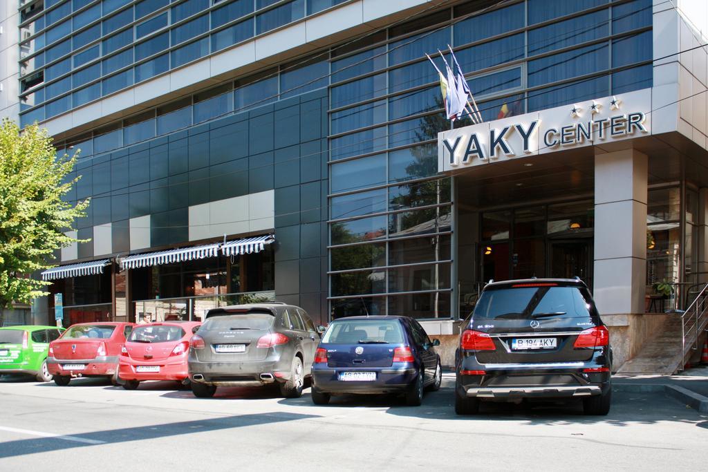 Hotel Yaky Center Piteşti Dış mekan fotoğraf